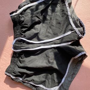 Runner shorts